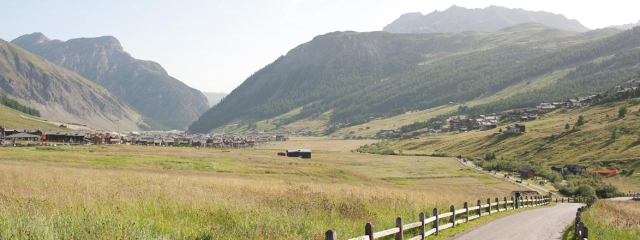 Omega - Casa Azzurra Piano Terra Appartement Livigno Buitenkant foto